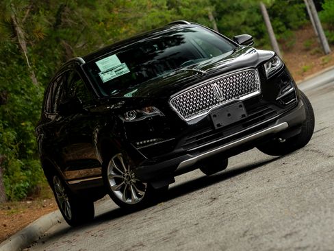 Used 2019 Lincoln MKC Select w/ Select Plus Package image 21