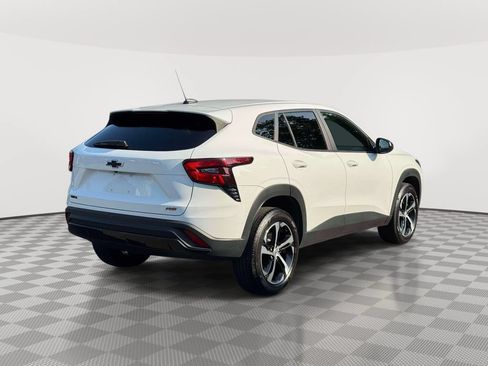 Used 2024 Chevrolet Trax RS w/ Driver Confidence Package FWD image 7