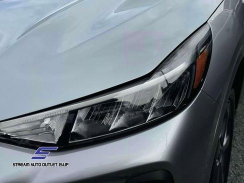 Used 2024 Ford Escape ST-Line image 9