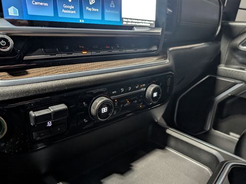 Used 2024 Chevrolet Silverado 2500 LT w/ All Star Edition image 26