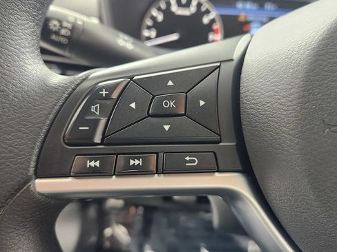 Used 2023 Nissan Altima 2.5 SV FWD image 20