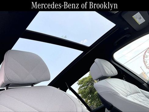 Used 2025 BMW X5 xDrive40i w/ M Sport Package AWD/4WD image 14