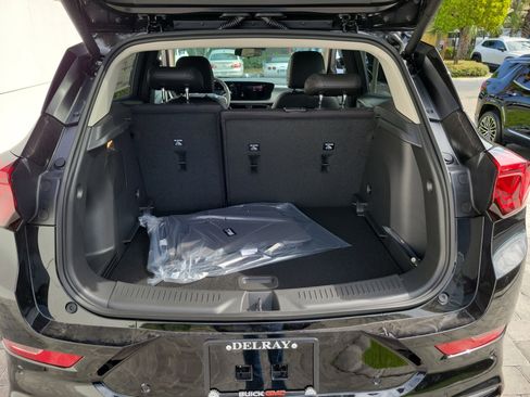 New 2026 Buick Encore GX Sport Touring AWD/4WD image 8