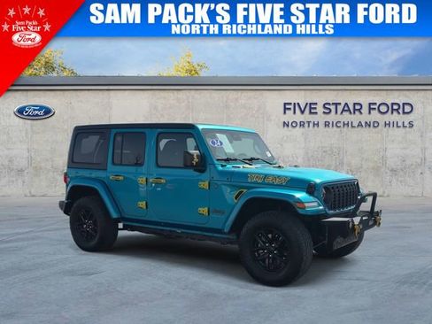 Used 2024 Jeep Wrangler Unlimited w/ Convenience Group image 2