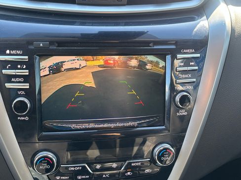 Used 2021 Nissan Murano SV image 13