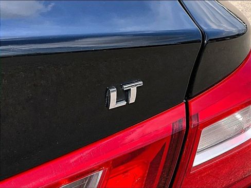 Used 2024 Chevrolet Malibu LT FWD image 23