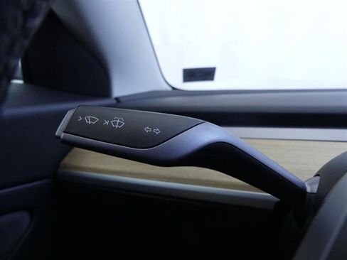 Used 2020 Tesla Model 3 Long Range AWD/4WD image 19