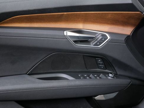 Certified 2023 Audi e-tron GT Premium Plus image 6