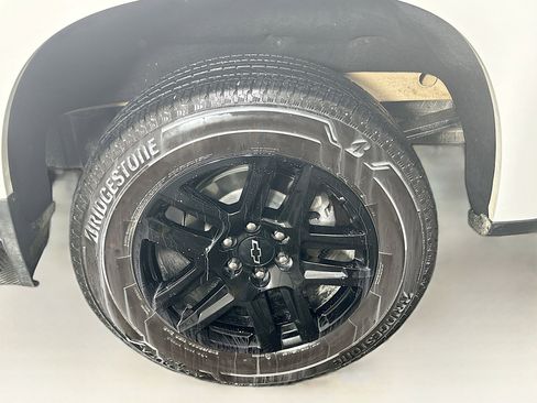 Used 2024 Chevrolet Silverado 1500 Custom w/ LPO, Dark Essentials Package image 11