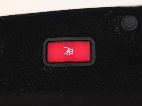 Used 2017 Mercedes-Benz S 63 AMG 4MATIC Cabriolet image 64