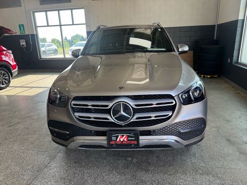 Used 2021 Mercedes-Benz GLE 350 4MATIC image 2