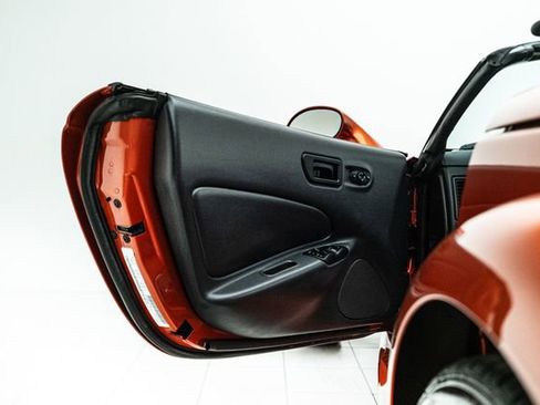 Used 2001 Plymouth Prowler RWD image 27