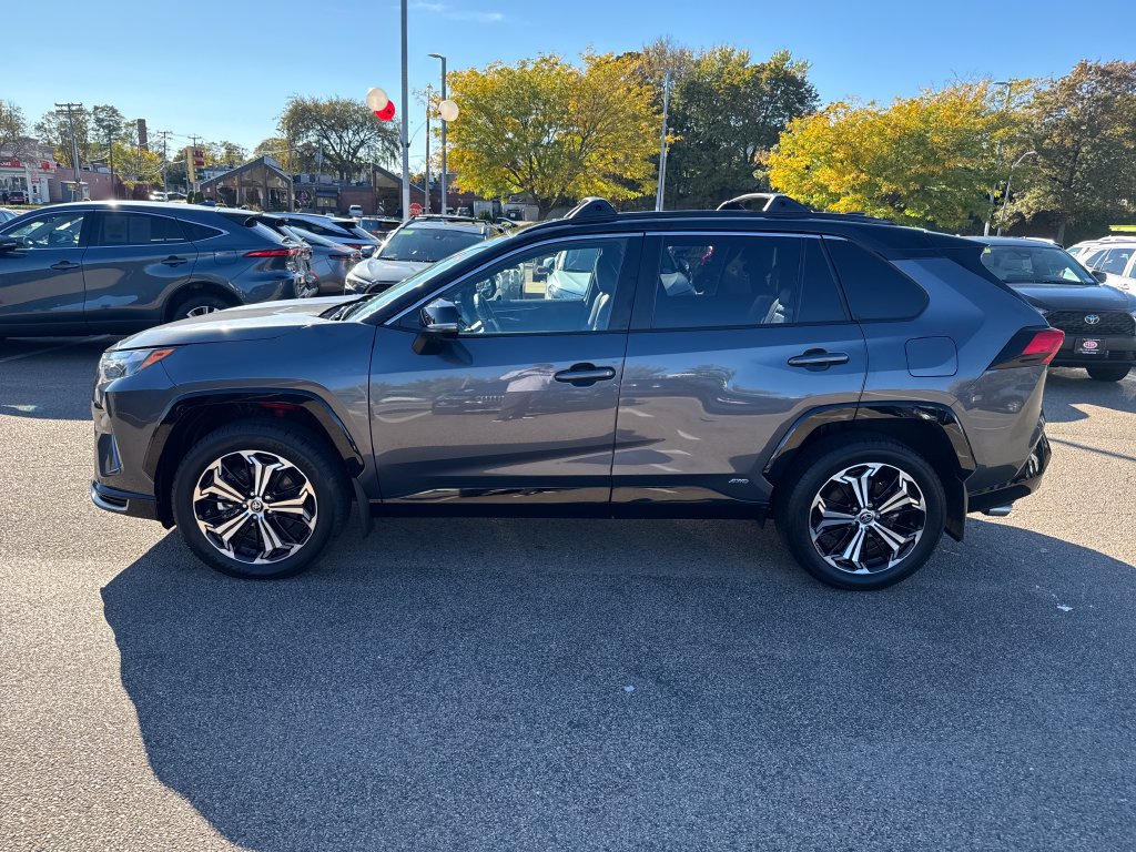 Used 2025 Toyota RAV4 XSE w/ Premium Package AWD/4WD image 4