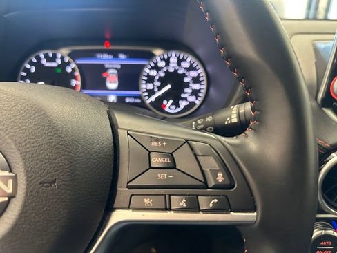 Used 2025 Nissan Sentra SR FWD image 26