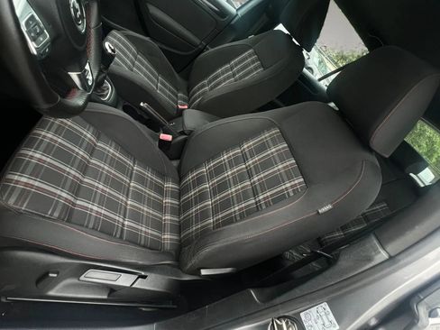 Used 2012 Volkswagen GTI 4-Door FWD image 13