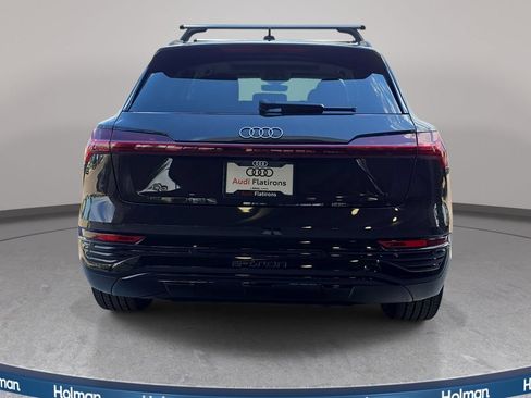 Used 2024 Audi Q8 e-tron Premium Plus AWD/4WD image 7