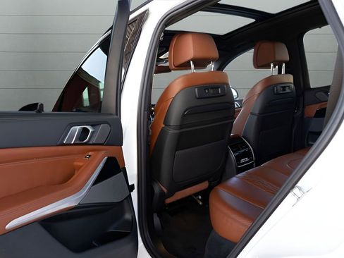 Used 2022 BMW X5 M50i w/ Executive Package AWD/4WD image 50