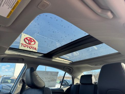 New 2026 Toyota Camry XLE AWD/4WD image 31