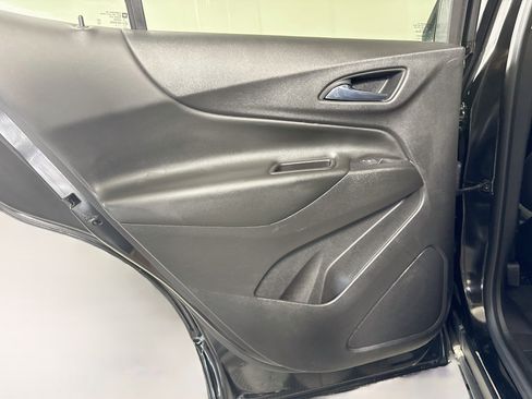 Used 2020 Chevrolet Equinox LT FWD image 26