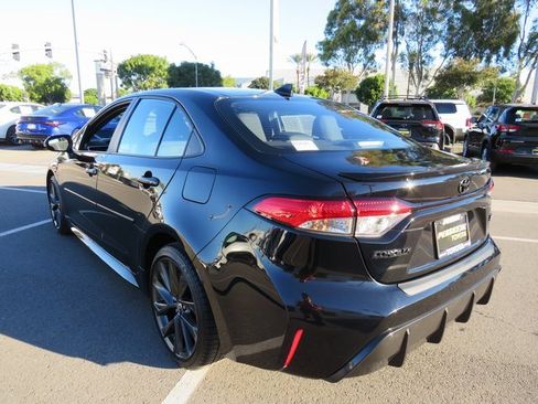 Certified 2024 Toyota Corolla SE image 8