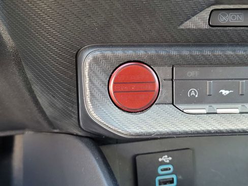 Used 2024 Ford Mustang Coupe image 20