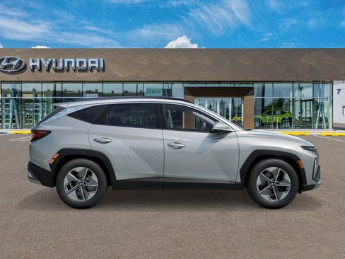 New 2026 Hyundai Tucson SEL FWD image 7