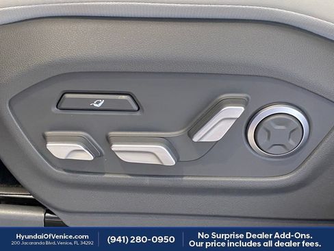 Certified 2026 Hyundai Santa Fe Calligraphy FWD image 30