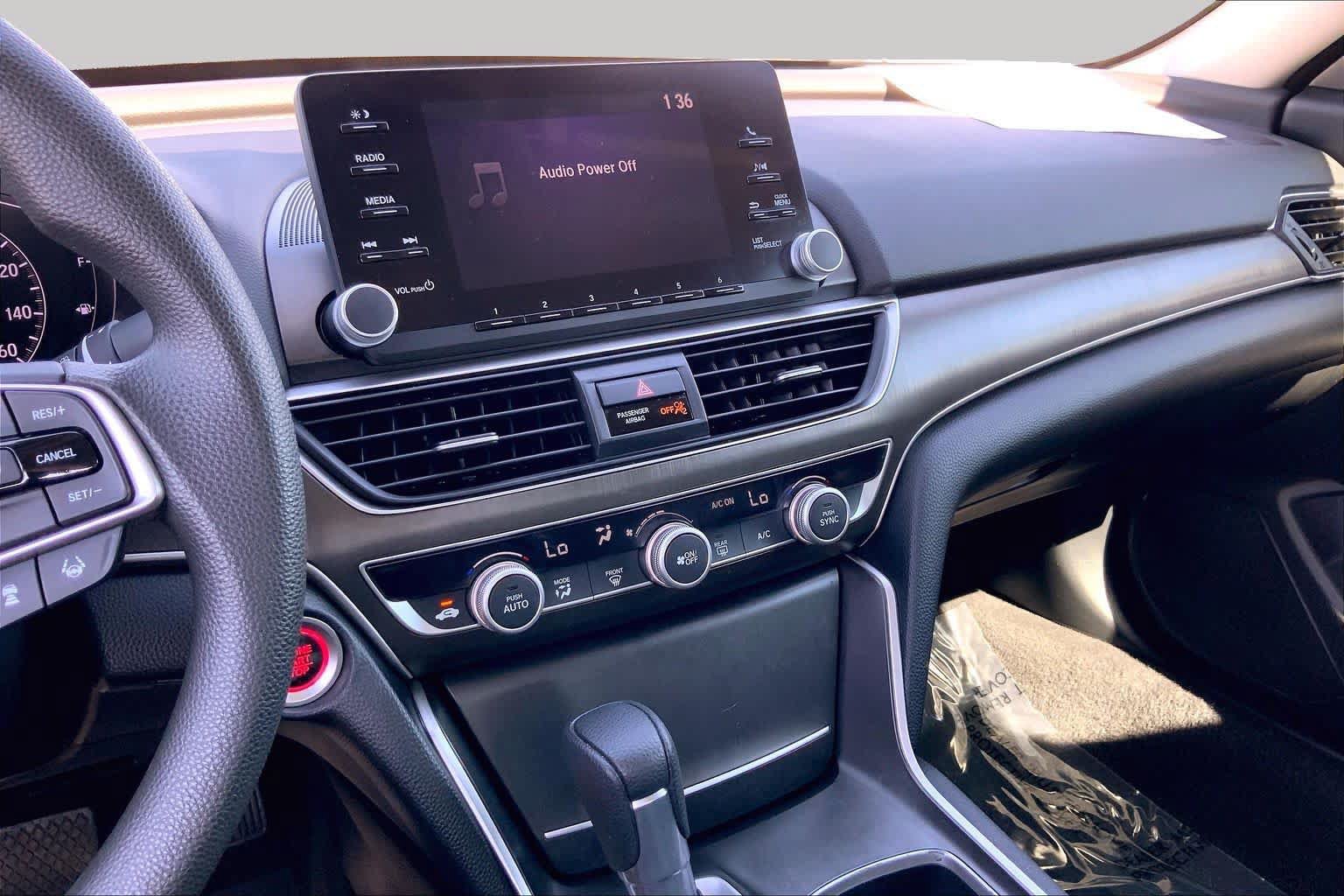 Used 2018 Honda Accord LX image 6