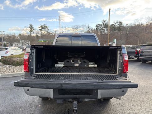 Used 2011 Ford F350 Lariat w/ Lariat Interior Pkg image 28