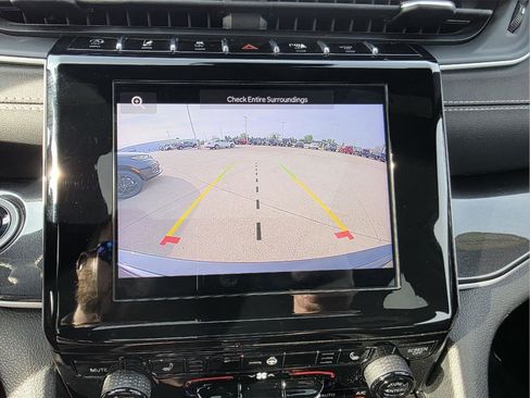 Used 2022 Jeep Grand Cherokee Altitude image 5