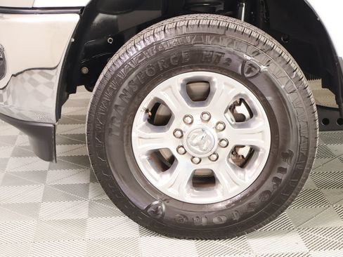 Used 2026 RAM 2500 Big Horn AWD/4WD image 17