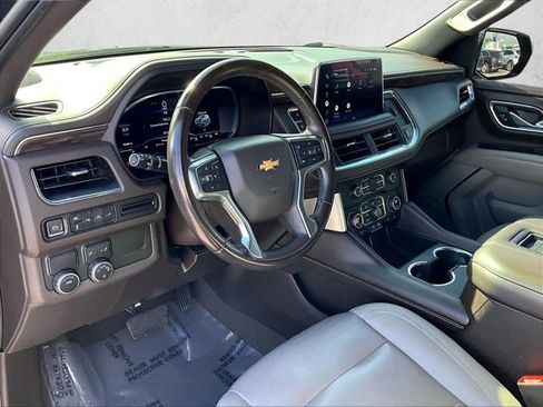 Certified 2022 Chevrolet Suburban LT image 11