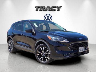 Used 2022 Ford Escape SE w/ SE Sport Appearance Package