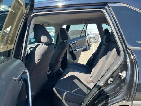 Used 2024 Toyota RAV4 LE AWD/4WD image 24