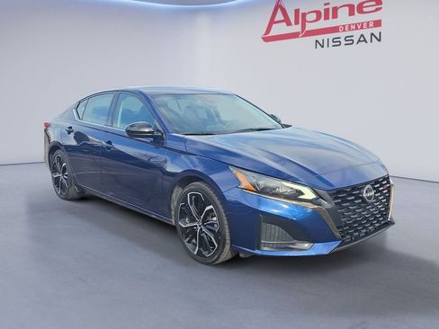 Used 2024 Nissan Altima 2.5 SR image 7