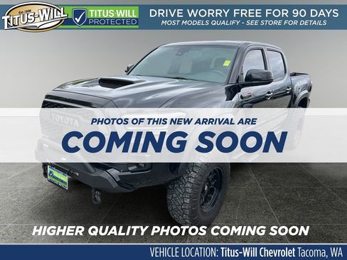 Used 2021 Toyota Tacoma TRD Pro AWD/4WD image 2