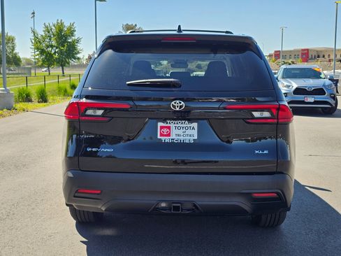 New 2026 Toyota Grand Highlander AWD Hybrid image 4