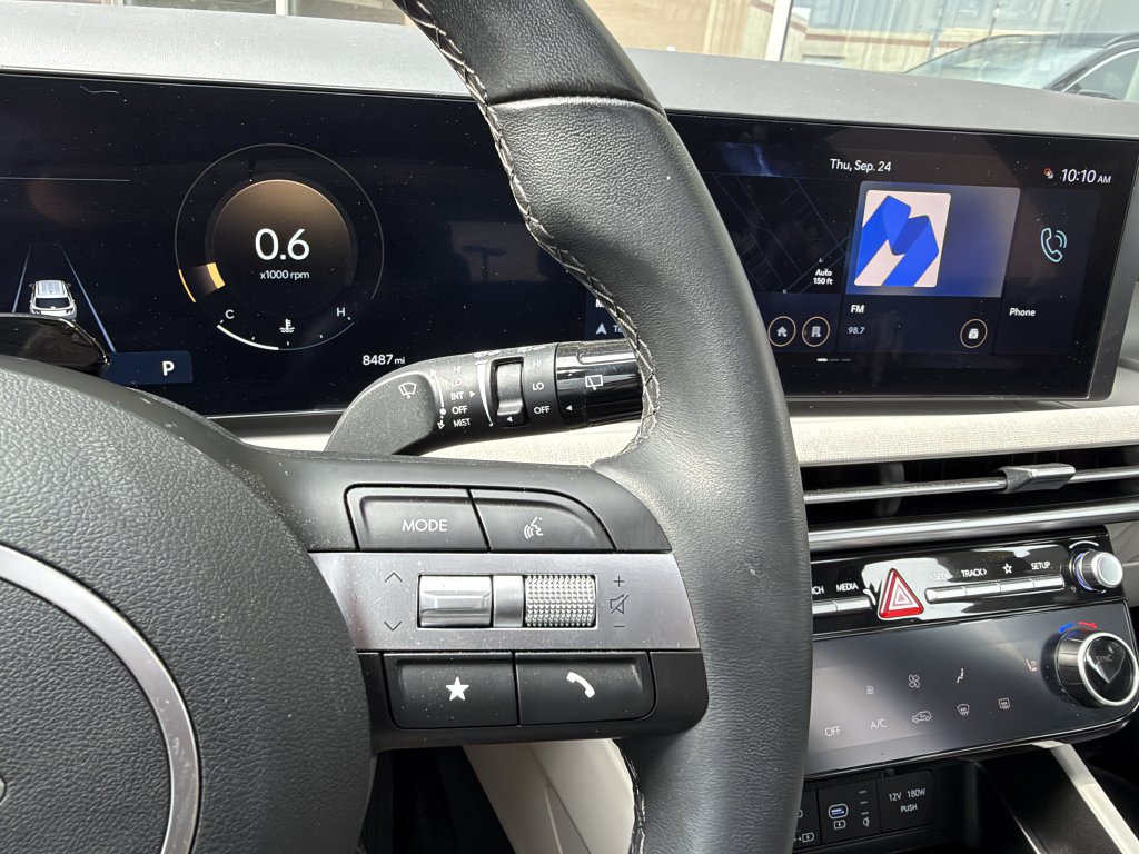 Used 2025 Hyundai Tucson SEL FWD image 29