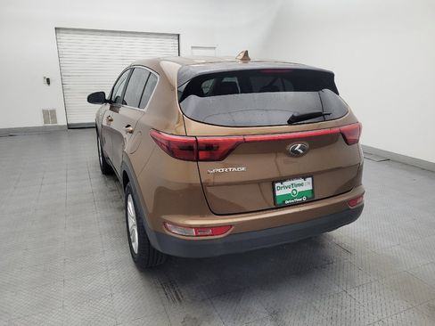 Used 2018 Kia Sportage LX AWD/4WD image 6