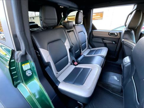 Used 2024 Ford Bronco Wildtrak image 18