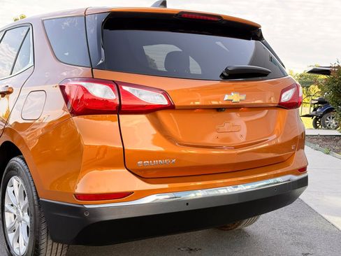 Used 2018 Chevrolet Equinox LT FWD image 13