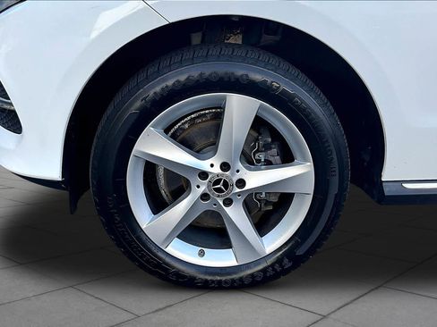 Used 2018 Mercedes-Benz GLE 350 4MATIC image 11