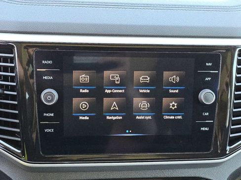 Used 2021 Volkswagen Atlas SEL FWD image 28