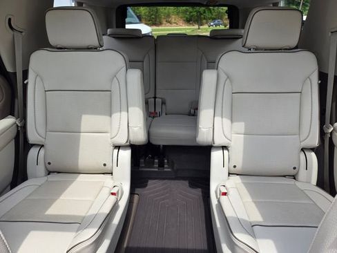 Used 2022 GMC Yukon Denali w/ Max Trailering Package AWD/4WD image 13