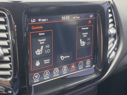 Used 2019 Jeep Compass Limited AWD/4WD image 4