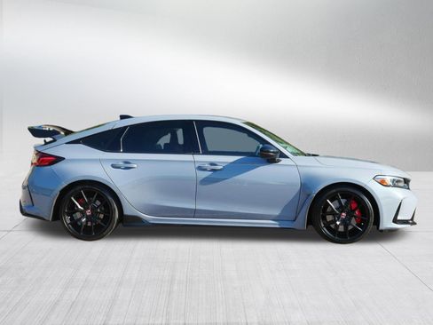 Used 2025 Honda Civic Type R image 8
