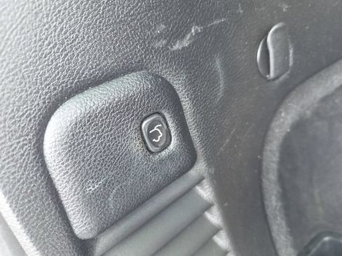 Used 2018 Jeep Grand Cherokee Limited AWD/4WD image 34