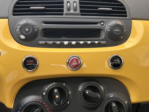 Used 2013 FIAT 500 Pop FWD image 14