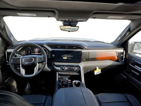 New 2026 GMC Sierra 1500 Denali AWD/4WD image 11