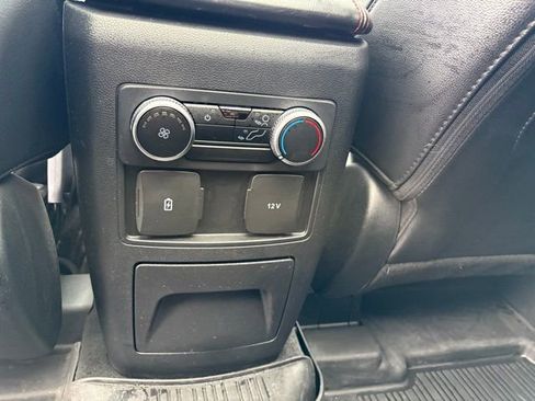 Used 2023 Ford Explorer ST-Line w/ Class IV Trailer Tow Package image 34